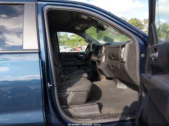 Auction sale of the 2023 Chevrolet Silverado 1500 4wd  Short Bed Custom, vin: 1GCPDBEKXPZ150826, lot number: 45754077