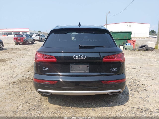 45754082 :رقم المزاد ، WA1ANAFY0J2213037 vin ، 2018 Audi Q5 2.0t Premium/2.0t Tech Premium مزاد بيع