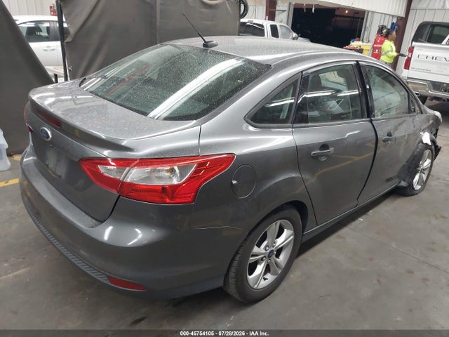 Ford FOCUS SE 2014 1FADP3F29EL461779 Image 4
