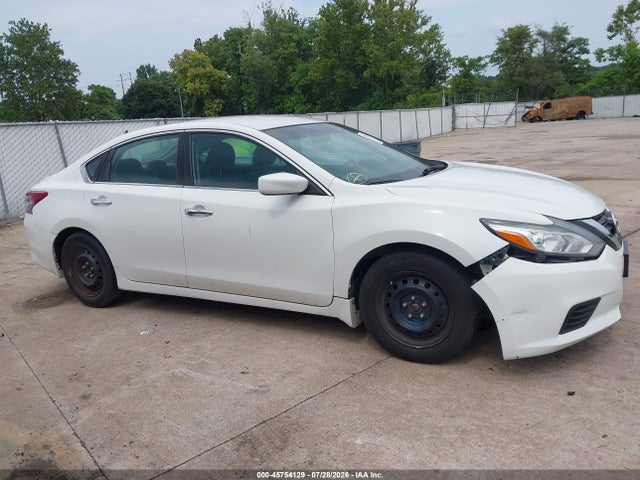Auction sale of the 2018 Nissan Altima 2.5 S, vin: 1N4AL3AP8JC290860, lot number: 45754129