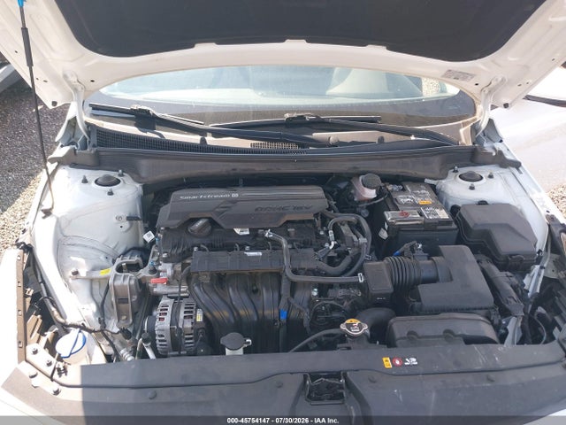 45754147 :رقم المزاد ، 5NPLS4AG2NH059779 vin ، 2022 Hyundai Elantra Sel مزاد بيع