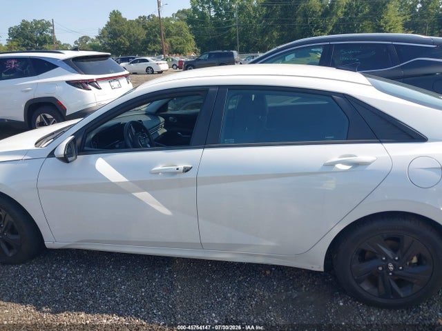 45754147 :رقم المزاد ، 5NPLS4AG2NH059779 vin ، 2022 Hyundai Elantra Sel مزاد بيع