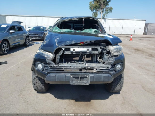 5TFCZ5AN9MX271260 Toyota Tacoma Trd Off-road
