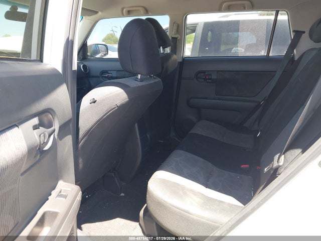 Scion XB 2015 JTLZE4FE9FJ077668 Image 8