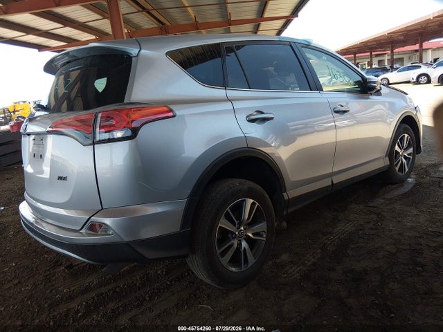 JTMWFREV6JJ173891 Toyota Rav4 Xle