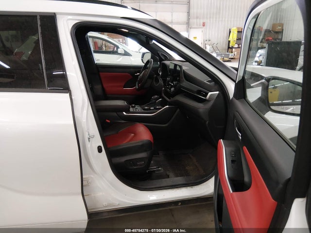 2023 Toyota Highlander Xse მანქანა იყიდება აუქციონზე, vin: 5TDKDRBHXPS513042, აუქციონის ნომერი: 45754275