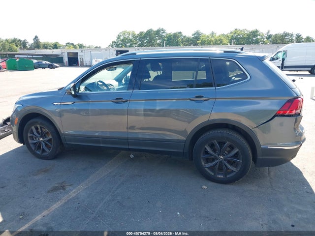 Продажа на аукционе авто 2022 Volkswagen Tiguan 2.0t Se, vin: 3VV2B7AX4NM030521, номер лота: 45754279