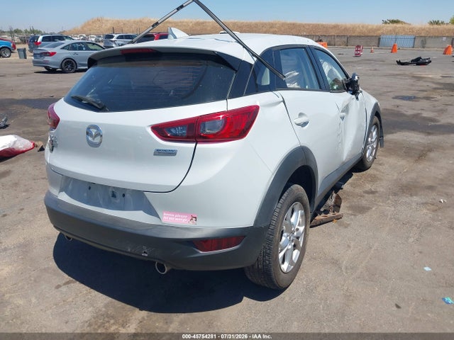 Mazda Cx-3 Sport 2016 JM1DKBB79G0126207 Image 4