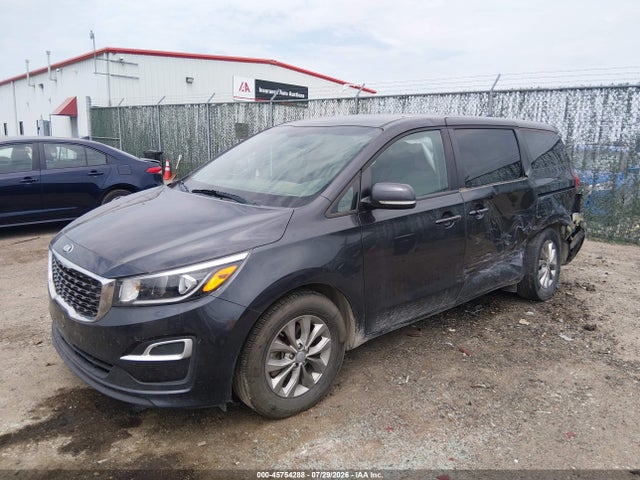 KIA SEDONA LX 2020 KNDMB5C13L6581492 Image 2