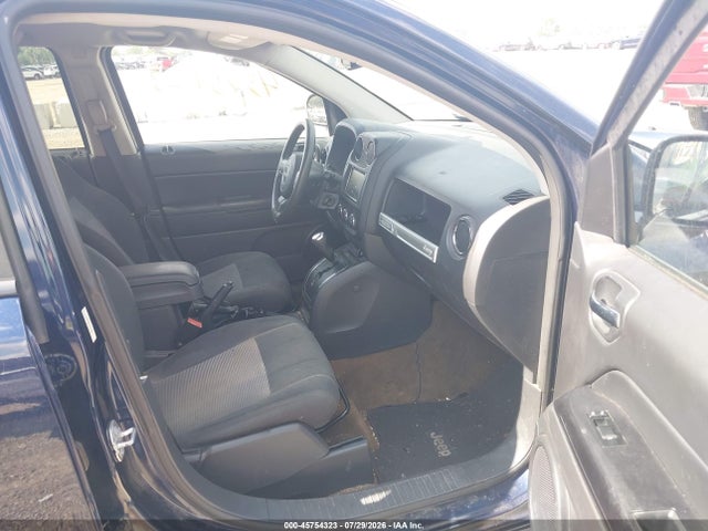 2016 Jeep Compass Sport მანქანა იყიდება აუქციონზე, vin: 1C4NJDBB9GD712910, აუქციონის ნომერი: 45754323