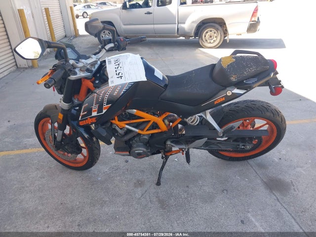 KTM Rc 390 2016 MD2JGJ401GC273239 Image 13