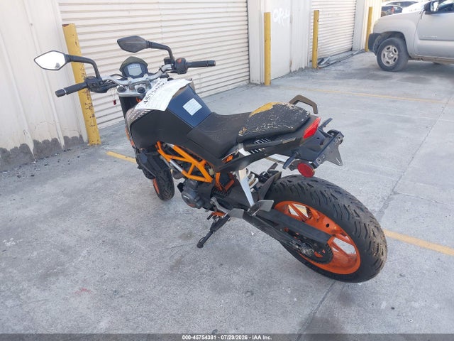 KTM Rc 390 2016 MD2JGJ401GC273239 Image 3