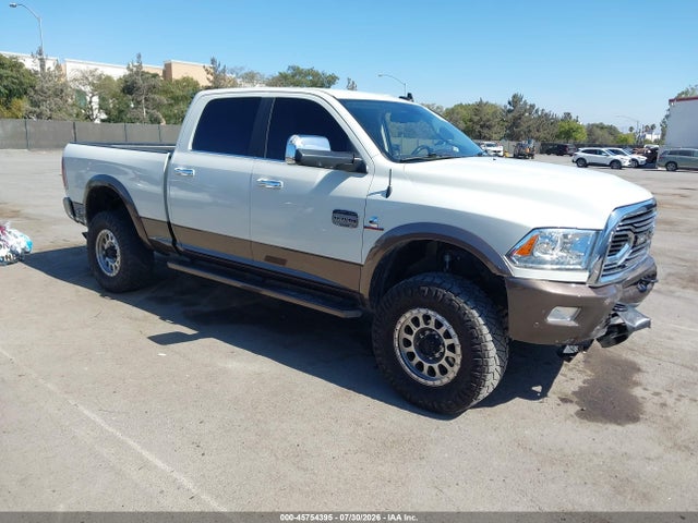 45754395 :رقم المزاد ، 3C63R3FL1JG429156 vin ، 2018 Ram 3500 Laramie Longhorn  4x4 6'4 Box مزاد بيع