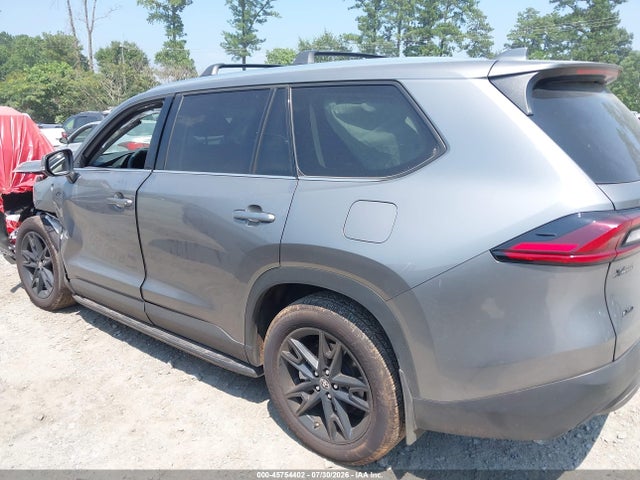 2026 Toyota Grand Highlander Limited მანქანა იყიდება აუქციონზე, vin: 5TDAAAB58TS127452, აუქციონის ნომერი: 45754402