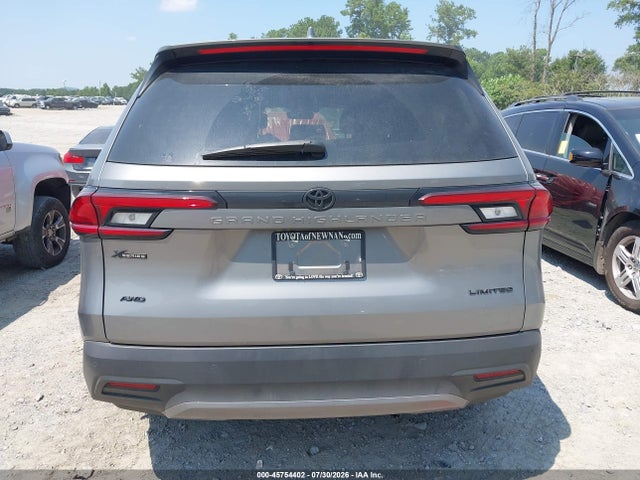 2026 Toyota Grand Highlander Limited მანქანა იყიდება აუქციონზე, vin: 5TDAAAB58TS127452, აუქციონის ნომერი: 45754402