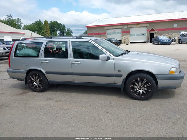 Aukcja sprzedaży 2000 Volvo V70 Xc/xc Se, vin: YV1LZ56D9Y2733247, numer aukcji: 45754425