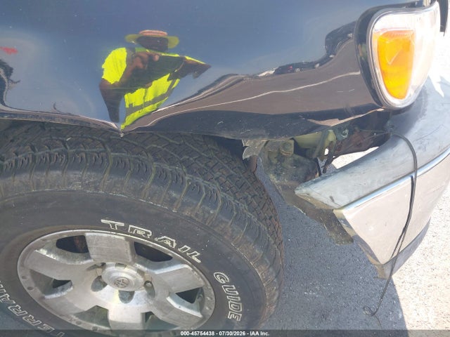 Aukcja sprzedaży 2002 Toyota Tundra Sr5 V8, vin: 5TBRT34192S319960, numer aukcji: 45754438