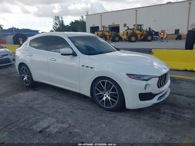 Продаж на аукціоні авто 2017 Maserati Granturismo, vin: ZN661XUL7HX210813, номер лоту: 45754465