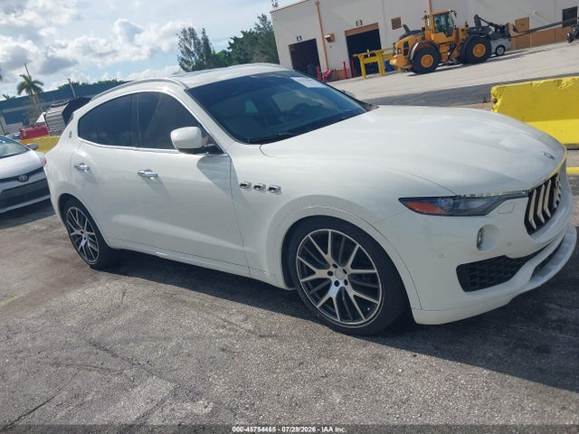 Продажа на аукционе авто 2017 Maserati Granturismo, vin: ZN661XUL7HX210813, номер лота: 45754465