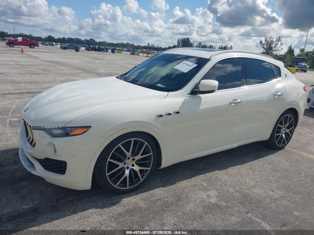 Продажа на аукционе авто 2017 Maserati Granturismo, vin: ZN661XUL7HX210813, номер лота: 45754465