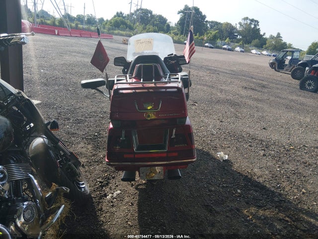 45754477 :رقم المزاد ، 1HFSC2239XA101437 vin ، 1999 Honda Gl1500 Se12 مزاد بيع