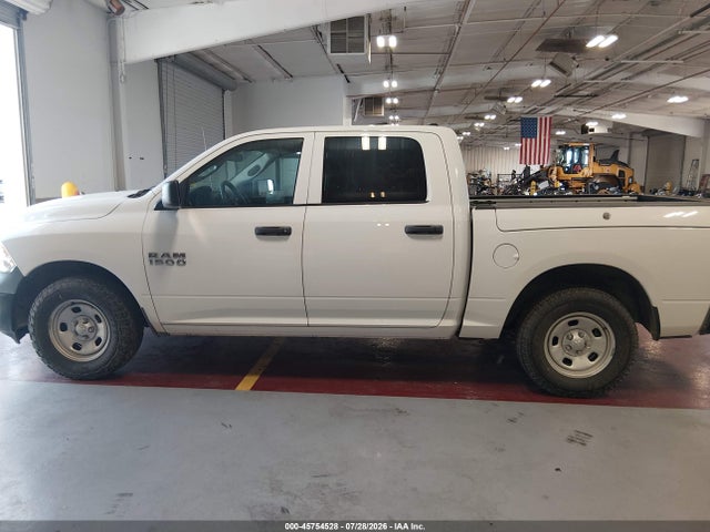 1C6RR7KG8HS776643 RAM 1500 Tradesman 4x4 5&#039;7 Box