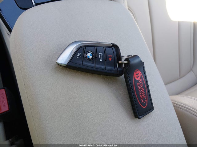45754547 :رقم المزاد ، 5UXTR9C55KLP91737 vin ، 2019 Bmw X3 Xdrive30i مزاد بيع