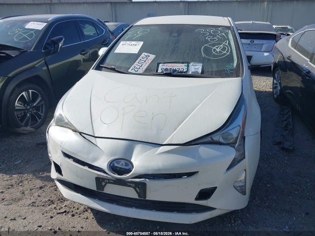 Toyota Prius Three Touring 2017 JTDKARFU5H3049595 Image 12