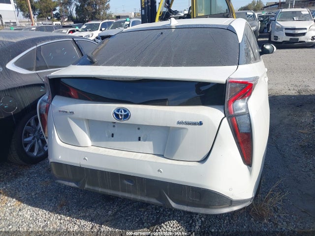 Toyota Prius Three Touring 2017 JTDKARFU5H3049595 Image 16