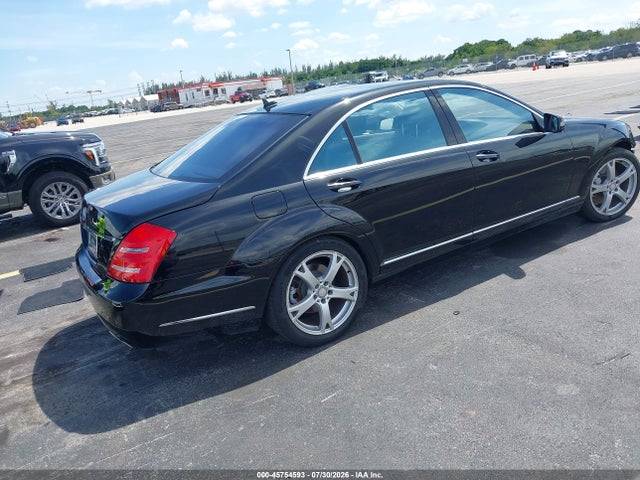 45754593 :رقم المزاد ، WDDNG7DBXDA526079 vin ، 2013 Mercedes-benz S 550 مزاد بيع