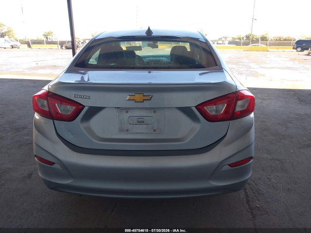 1G1BC5SM0J7182541 Chevrolet Cruze Ls Auto