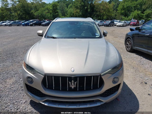 Продажа на аукционе авто 2017 Maserati Levante, vin: ZN661XULXHX199354, номер лота: 45754611