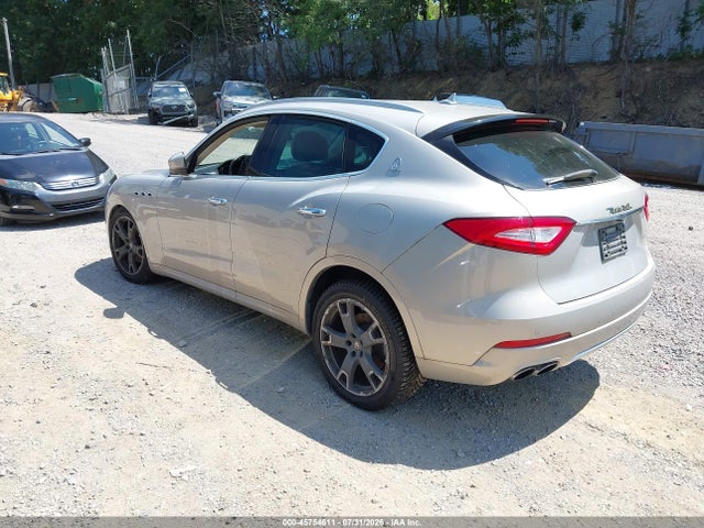 Продажа на аукционе авто 2017 Maserati Levante, vin: ZN661XULXHX199354, номер лота: 45754611