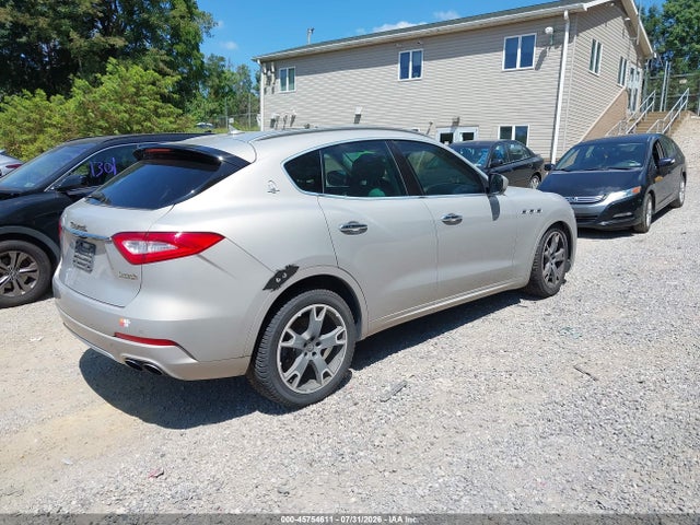 Продажа на аукционе авто 2017 Maserati Levante, vin: ZN661XULXHX199354, номер лота: 45754611