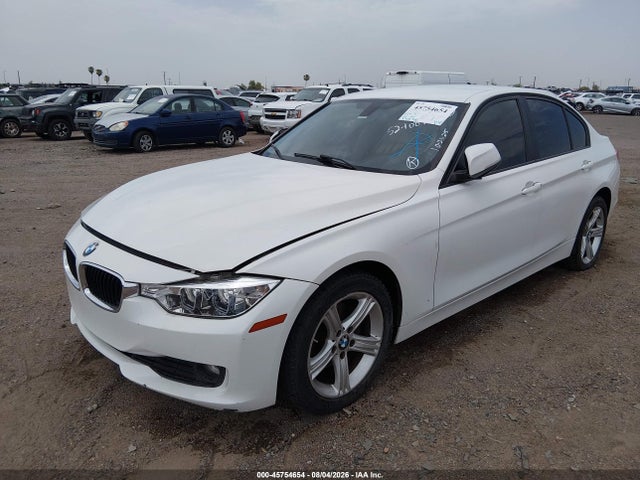 WBA3B1C57EP680737 BMW 320i