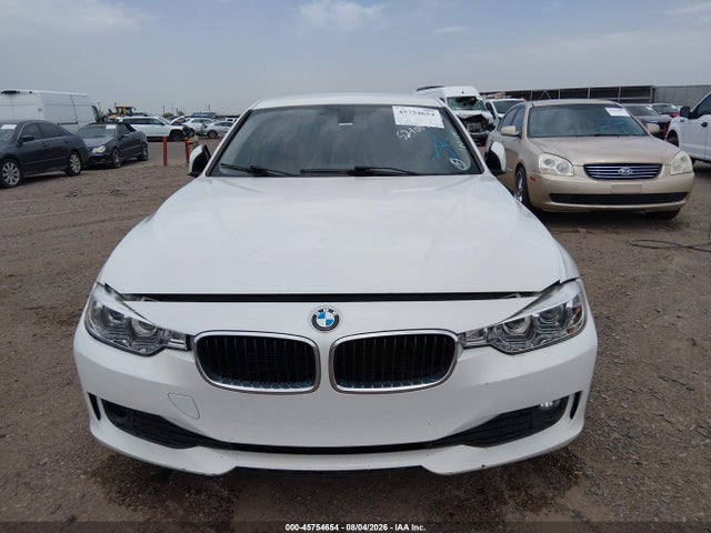 WBA3B1C57EP680737 BMW 320i