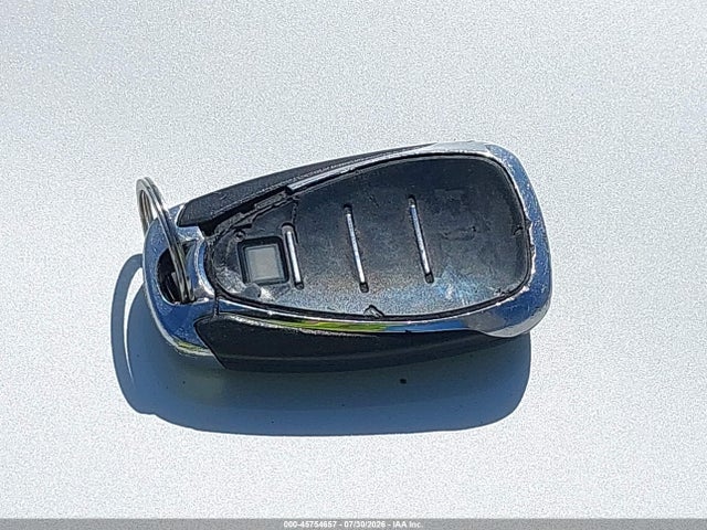 1G1ZD5STXJF157154 Chevrolet MALIBU LT