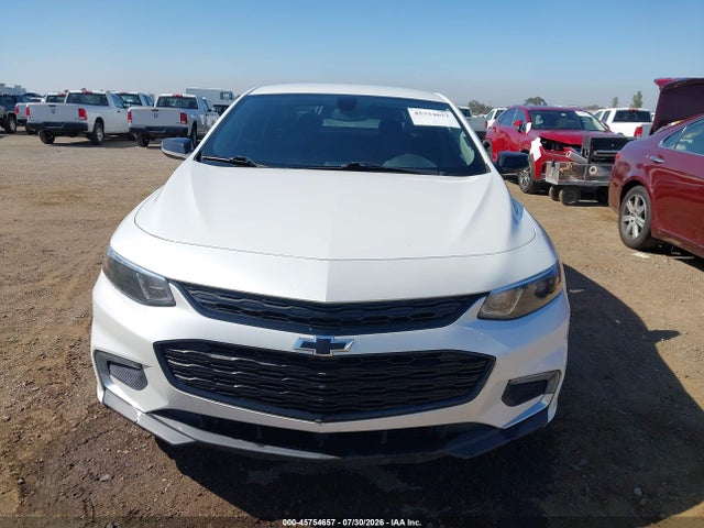 1G1ZD5STXJF157154 Chevrolet MALIBU LT