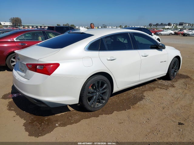 1G1ZD5STXJF157154 Chevrolet MALIBU LT