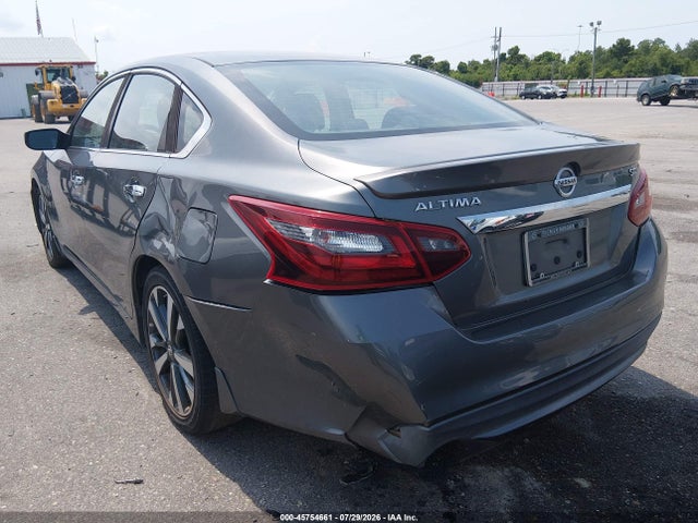 Nissan Altima 2.5 Sr 2017 1N4AL3AP8HC236856 Image 3