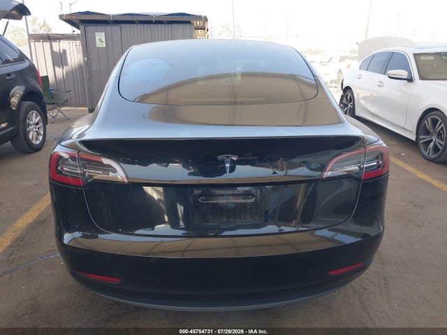 2021 Tesla Model 3 Standard Range Plus Rear-wheel Drive მანქანა იყიდება აუქციონზე, vin: 5YJ3E1EA4MF022158, აუქციონის ნომერი: 45754731