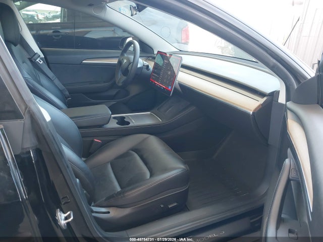 2021 Tesla Model 3 Standard Range Plus Rear-wheel Drive მანქანა იყიდება აუქციონზე, vin: 5YJ3E1EA4MF022158, აუქციონის ნომერი: 45754731