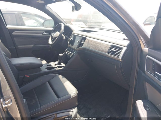 Продаж на аукціоні авто 2021 Volkswagen Atlas Cross Sport 2.0t Se W/technology, vin: 1V2HC2CA8MC231757, номер лоту: 45754739