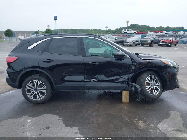 Auction sale of the 2021 Ford Escape Sel Hybrid, vin: 1FMCU0CZ2MUA38139, lot number: 45754750