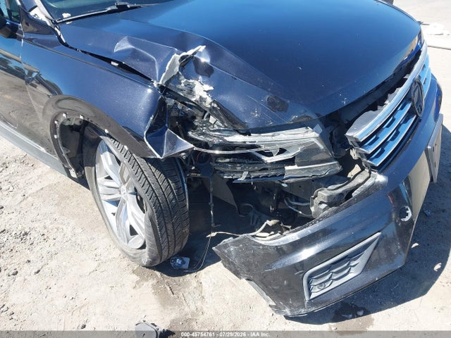 2018 Volkswagen Tiguan 2.0t Sel Premium მანქანა იყიდება აუქციონზე, vin: 3VV5B7AXXJM174226, აუქციონის ნომერი: 45754761