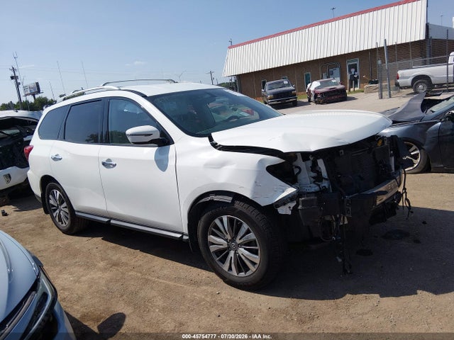 45754777 :رقم المزاد ، 5N1DR2MN9HC672279 vin ، 2017 Nissan Pathfinder S مزاد بيع