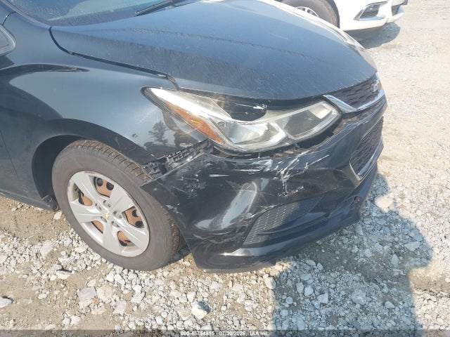 2018 Chevrolet Cruze Ls Auto მანქანა იყიდება აუქციონზე, vin: 1G1BC5SM6J7186660, აუქციონის ნომერი: 45754815