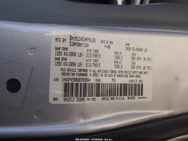 45754857 :رقم المزاد ، 1A4GP45R86B703944 vin ، 2006 Chrysler Town & Country مزاد بيع