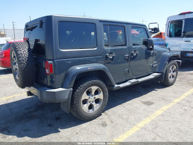 1C4BJWEG6HL590794 Jeep Wrangler Unlimited Sahara