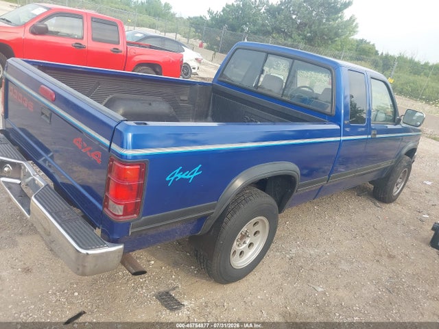 45754877 :رقم المزاد ، 1B7GG23Y7TS560372 vin ، 1996 Dodge Dakota مزاد بيع